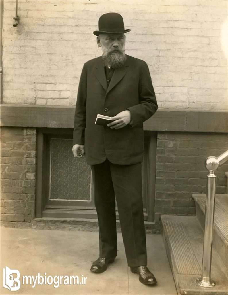 لئو تولستوی