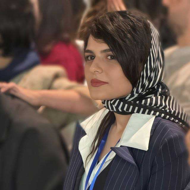 ستایش سعیدی